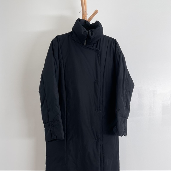 GAP Down Parka - Picture 2 of 3